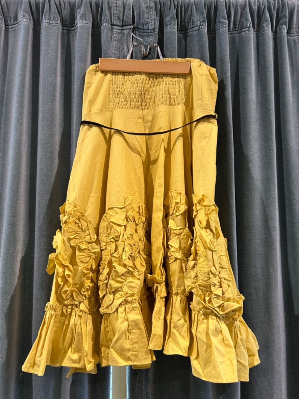 Ryu Strapless Yellow Ruffle Hem Sundress size Large - Picture 2 of 7
